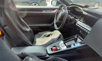 2025 Porsche 911 spied with almost zero camouflage