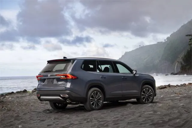 2024 Toyota Grand Highlander