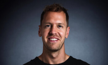 Vettel in talks to pilot a Porsche at Le Mans in 2024