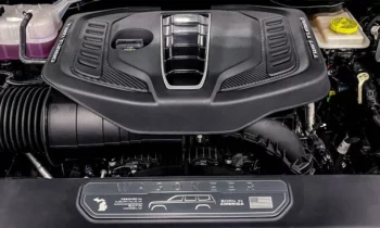 2024 Jeep Wagoneer and Grand Wagoneer drop V-8