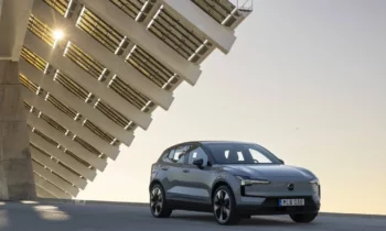 2025 Volvo EX30 review, Ramcharger plug-in pickup, Nissan hybrids, sub-$35k VW EV: The Week In Reverse