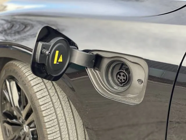 2024 Volvo S60 Recharge T8 Black Edition