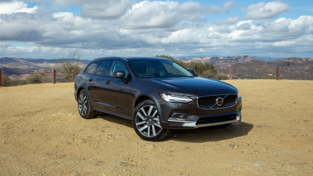 2024 Volvo V90 Cross Country