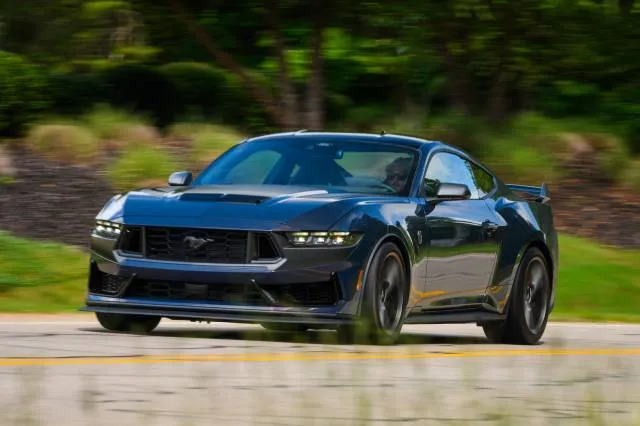 2024 Ford Mustang Dark Horse 2024 Ford Mustang Dark Horse
