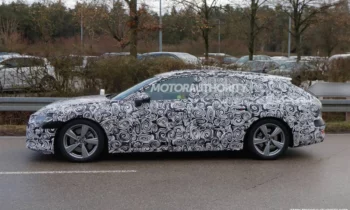 2024 Mercedes-AMG SL, 2023 Chrysler 300C: This Week's Top Photos