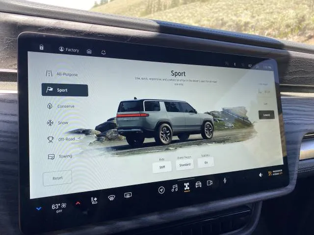 2023 Rivian R1S 2023 Rivian R1S
