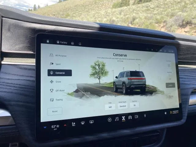 2023 Rivian R1S 2023 Rivian R1S