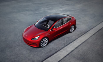 Safety experts: EVs are too heavy for US guardrails