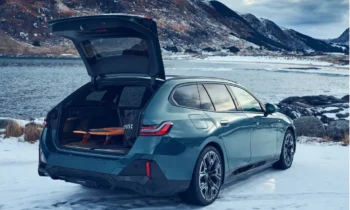 2024 BMW 5-Series wagon revealed in gas and electric guises