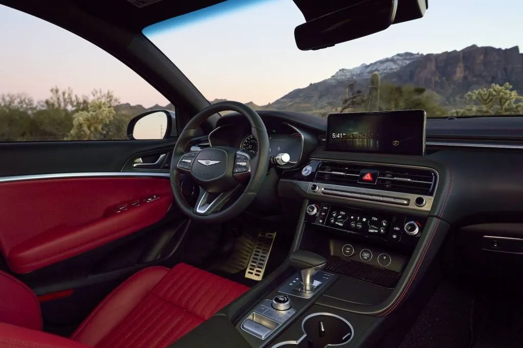 2024 Genesis G70 2024 Genesis G70