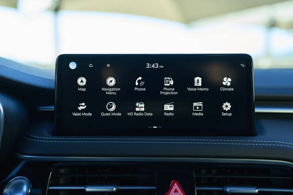 2024 Genesis G70 2024 Genesis G70