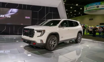 Redesigned 2024 GMC Acadia costs at least $5,800 more
