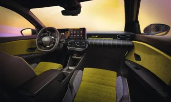 Renault 5 returns as EV at 2024 Geneva auto show