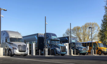 Daimler, Navistar, Volvo ally for heavy-duty truck charging