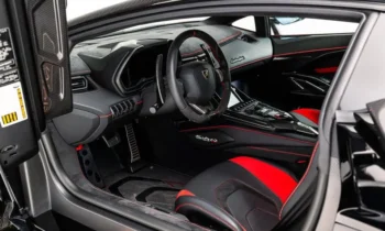 Lamborghini Sián heads to auction with $3M-plus estimate