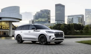2025 Porsche Taycan, 2024 BMW 5-Series Touring: This Week's Top Photos