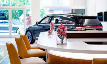 Lincoln shrinking its dealership network