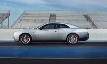 2024 Dodge Charger Daytona delivers on EV muscle car hype